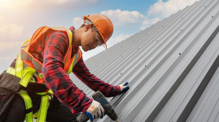 Professional Emergency Roof Repairs services in Huxley, IA